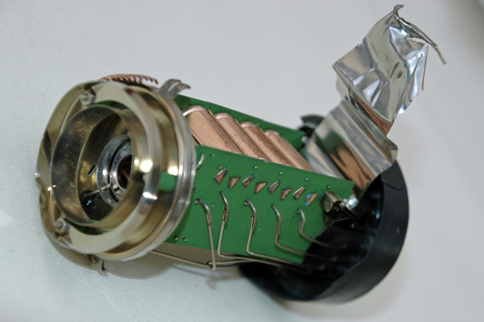 PHOTOMULTIPLIER